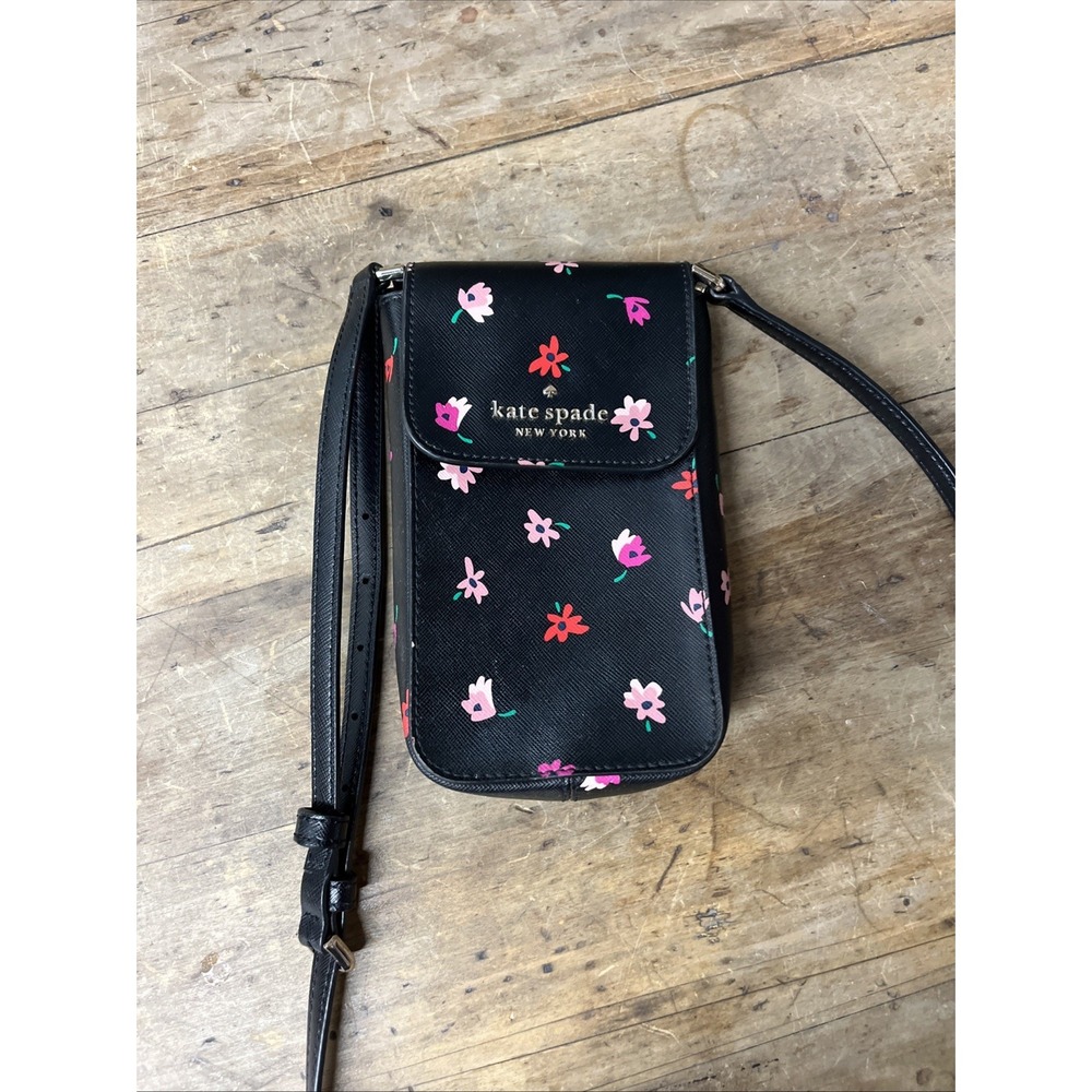 Kate Spade staci ditsy buds Floral phone crossbody Clean Ln